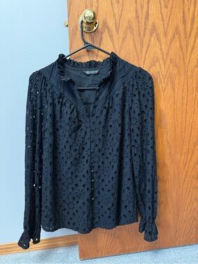 PRETTY GARDEN EYELEG BLOUSE